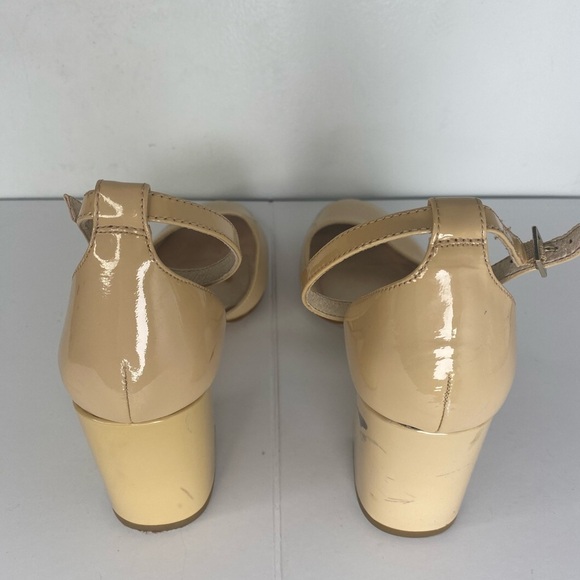 Louise et Cie Cream Block Heel Shoes - Picture 4 of 6